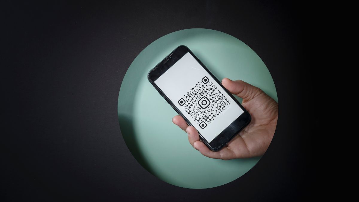 google-may-soon-allow-users-to-transfer-esim-on-android-using-qr-code